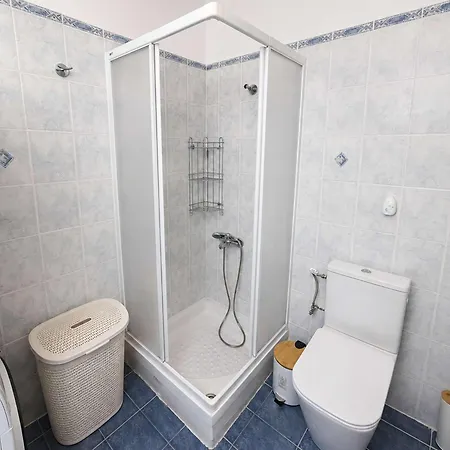 Villa Mare - A Beachside Hideaway Lechaio